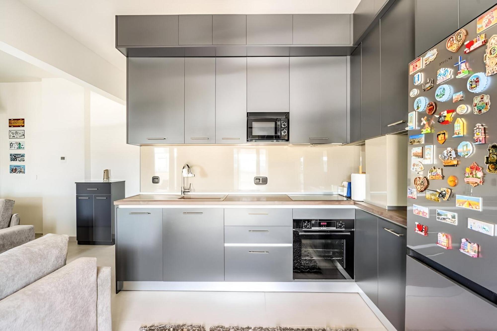 Elegant, Modern & Spacious Apartment In Thessaloniki With Balcony Εξωτερικό φωτογραφία